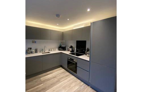 Rainbow View - Modern, central 1-bed flat, free on-site parking - Foto 4