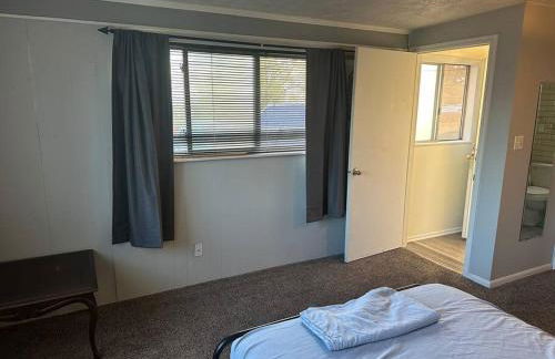 Cozy 1-Bedroom Apartment in Roy - Foto 8