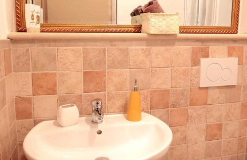 Comodo appartamento a Lizzano con Vista - Foto 14