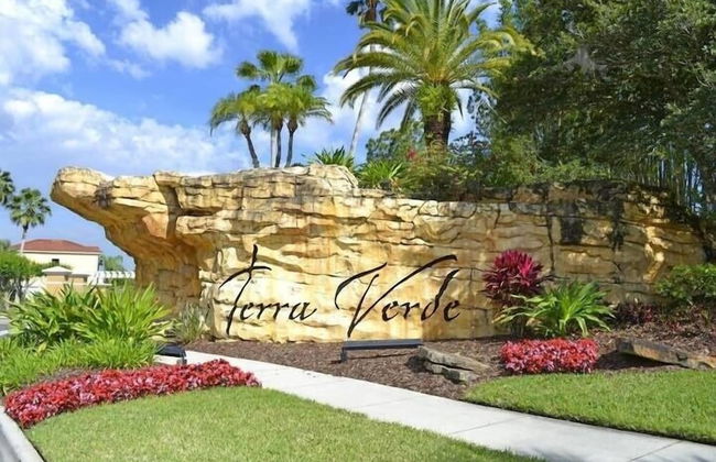 3br, 2.5ba Townhome W/ Lake View, Sunny Rear Yard 3 Bedroom Townhouse by RedAwning - Foto 29