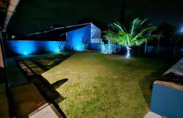 Solaris Beach House - Espaçosa e perto de tudo - Foto 13