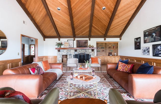 Cathedral by Avantstay Charming Secluded Estate w Sauna Pool Table Views of the Rolling Hills - Foto 11