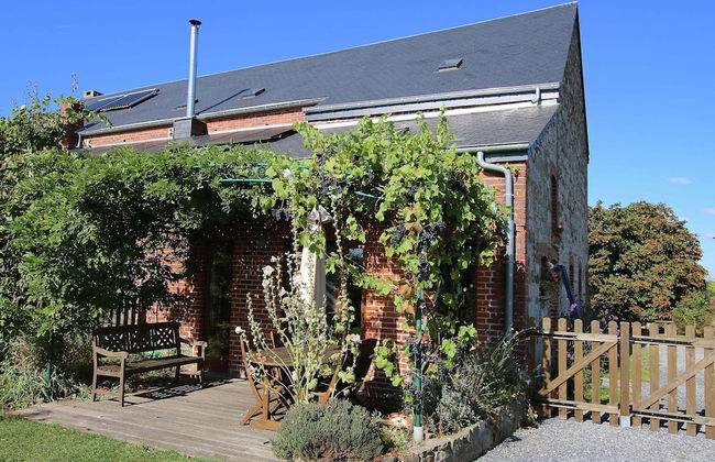 Former Farmhouse in Adorned Village - Foto 32