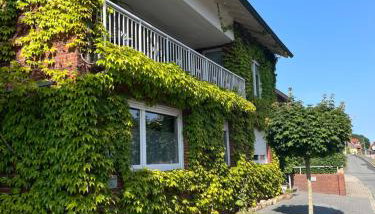 "An der alten Mühle 1" Große Fewo 110 qm, sehr zentral gelegen, zwei Schlafzimmer, Südbalkon, Gartenterrasse & Wallbox - Foto 3