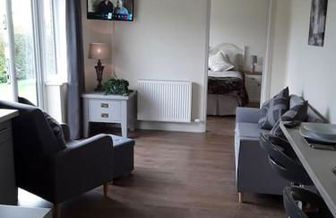 Woodside ..Peaceful 1 bedroom ground floor lodge - Foto 9