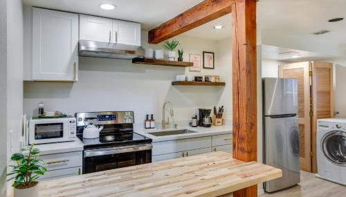 Updated Tacoma Home with Fire Pit! - Foto 5