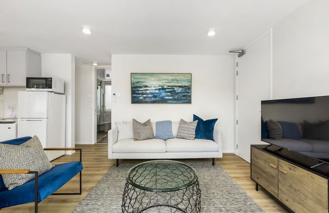 Brand New Retreat Halfmoon Bay-Netflix - Foto 12