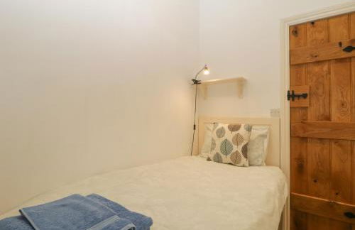 Dale Barton - Foto 18