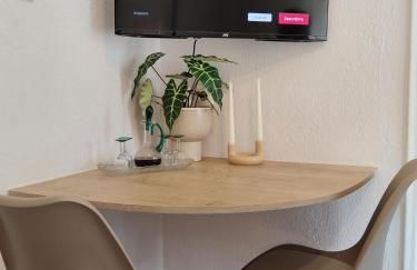 2BDR Downtown Veria Peach Blossom - Photo 17