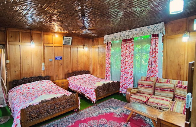 Shiraz Deluxe Houseboat - Foto 4