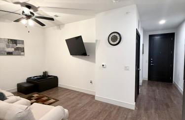 Contemporary Comfort Near The Woodlands - Foto 24