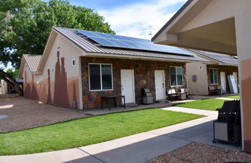 Bunkhouse 6A With Fridge and Microwave - Foto 8