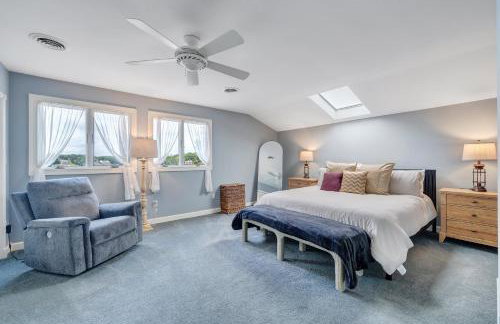 Private Lakefront Oasis - 5 Bedroom, Private Dock, & Firepit - Foto 15