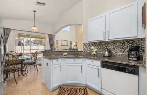 655 Stylish and newly renovated 6 Bedroom Home 5 Star - Foto 23