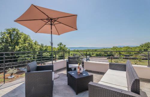 Villa surrounded by nature - Photo 57