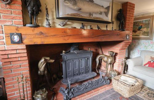 Winston Lodge - Photo 6