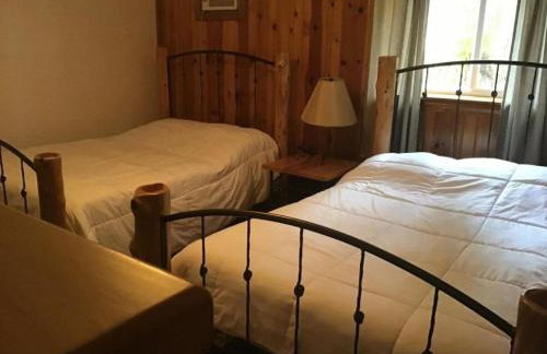 Rustic Lodge Rental on a Farm in Fayette County, West Virginia - Foto 31