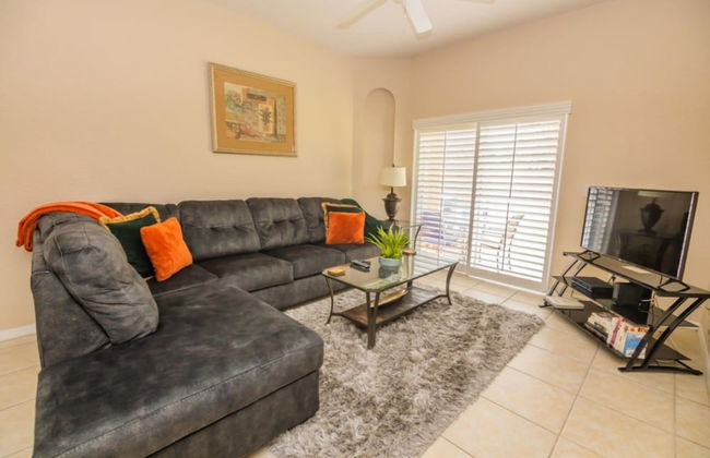 Lynval's Regal Palms Resort Townhome - Photo 13