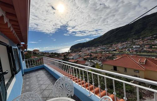 Sea & Mountain View Home in Machico - Foto 3