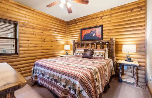 Luxury Lakefront Chalet Resort 2 Pools FREE Amenities Dock MiniGolf Waterslide - Foto 69