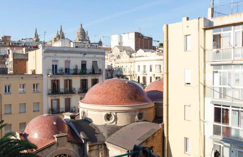 AB Poble Sec - Plaza España - Foto 29