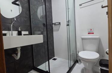 Sua Estadia Angra - Casa de 2 Quartos no Centro de Angra - Foto 5