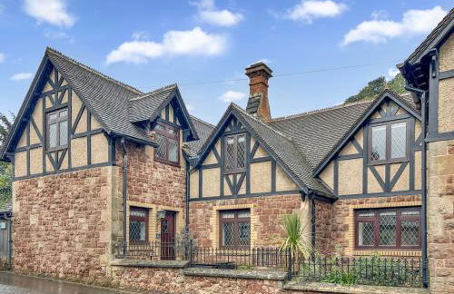 One Grooms Cottage Dunster - Photo 2