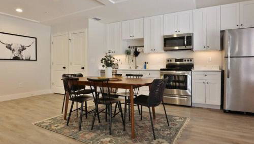 3 BR Urban Hideaway - Steps from Daily's TIAA Fld - Foto 4