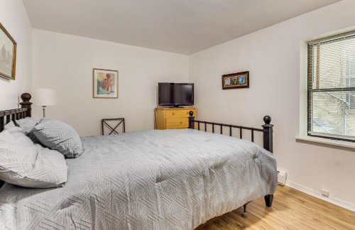 Easy NYC Commute Getaway Near World Cup and Parks - Foto 13