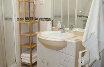 Precioso apartamento con patio - Foto 18