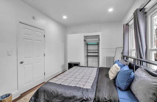 Spacious 4BR Near UB Niagara Falls - Pet Friendly - Photo 18