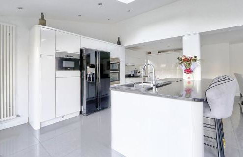 Luxury Stay In Heart Of Nunthorpe by GR Estates - Photo 2