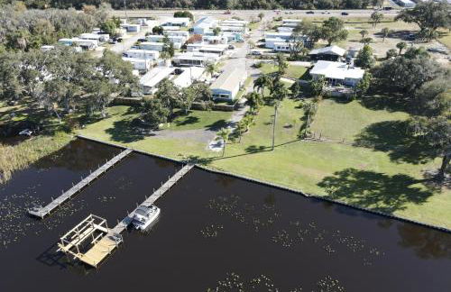 Woody's By The Lake LLC - Foto 10