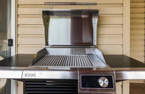 Cozy Lakeside Getaway - Outdoor Theater - Free Early Check-In- 4min to Silver Dollar City - Foto 45