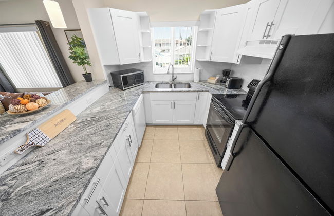 Coco Palms Apartments By Lowkl - Foto 12