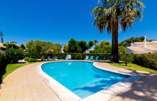 Small Villa 4Pax -Shared Pool @ Homesbyfc - Foto 19