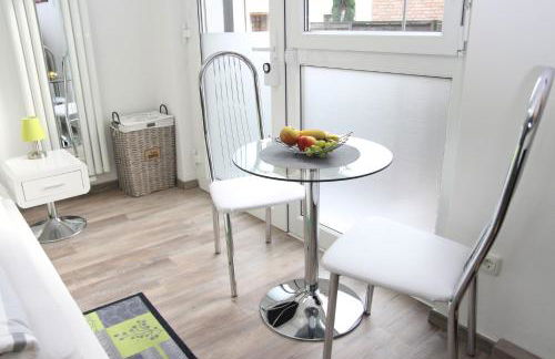 Wellnessapartment Nr1 mit Finnischer Sauna - Wallbox - Netflix - WLAN - Foto 11