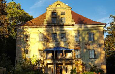 Pałac Rząsiny - Foto 1