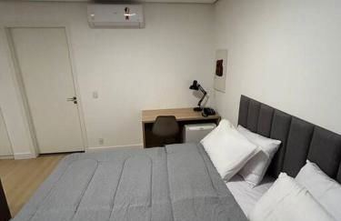 Studio Saint Charbel com vaga e varanda - rua do Hospital Sírio Libânes - Foto 27