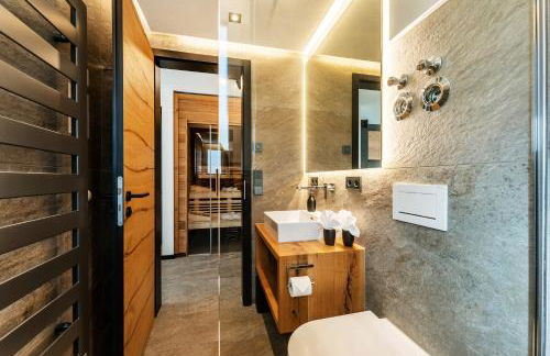 Black Forest Luxury Apartment Bärenhöhle mit Sauna - Foto 20