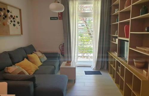 Piso con garaje junto a Ifema - Foto 1