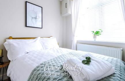 Designer apartments for City Breaks in Chester - Photo 47