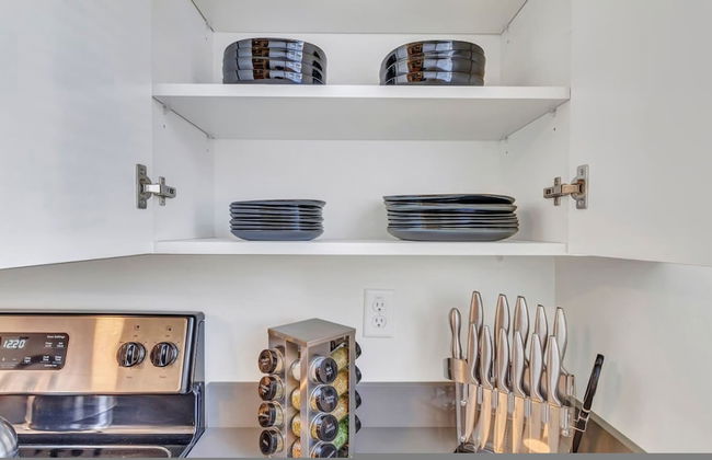 Convenient 2BR Apt w Covered Parking SLC - Foto 11