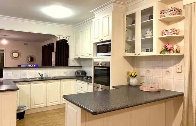 Family Home in Prime Location - Foto 10