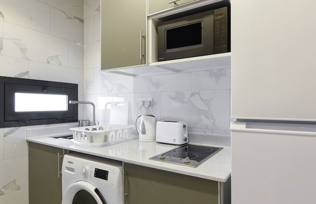 THE CODE RESIDENCE - Photo 9