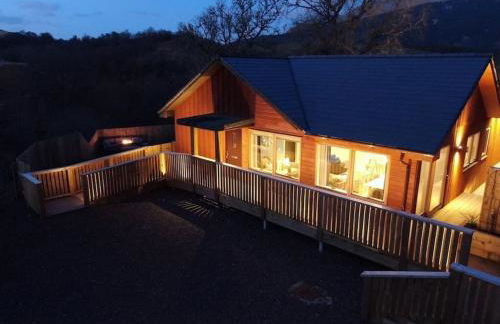 Hot tub lodge with stunning view - Foto 1