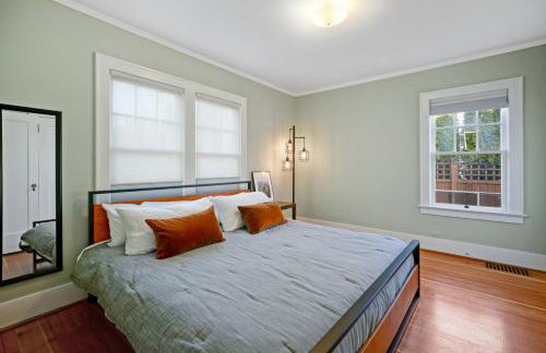 Bush Park & Downtown Charmer in Salem's Best Location - Foto 17