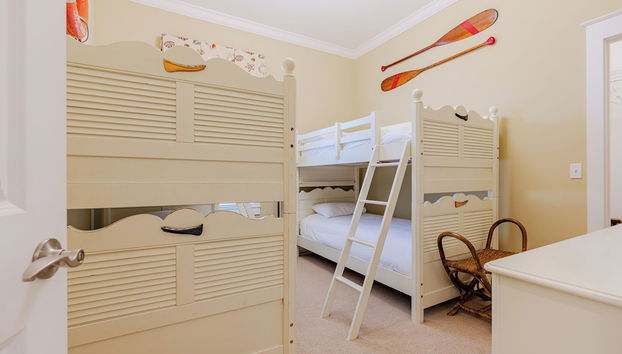 Pet Friendly Seacrest Home for 10 - Resort Pool + Beach Shuttle - Foto 3, Habitación