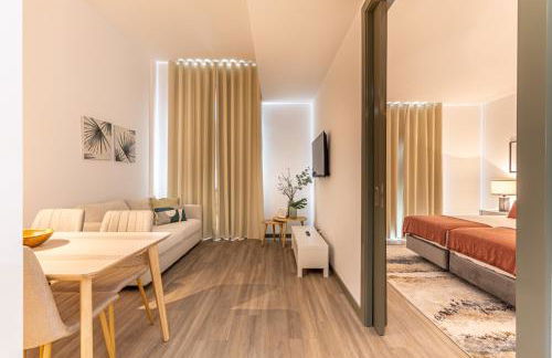 Fort Bay Suite Apartments - Photo 57