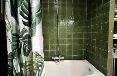 Modern & Sunny Studio - Photo 50